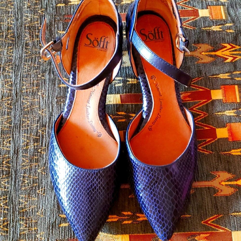 Sofft Snakeskin Kitten Heals Slingback
